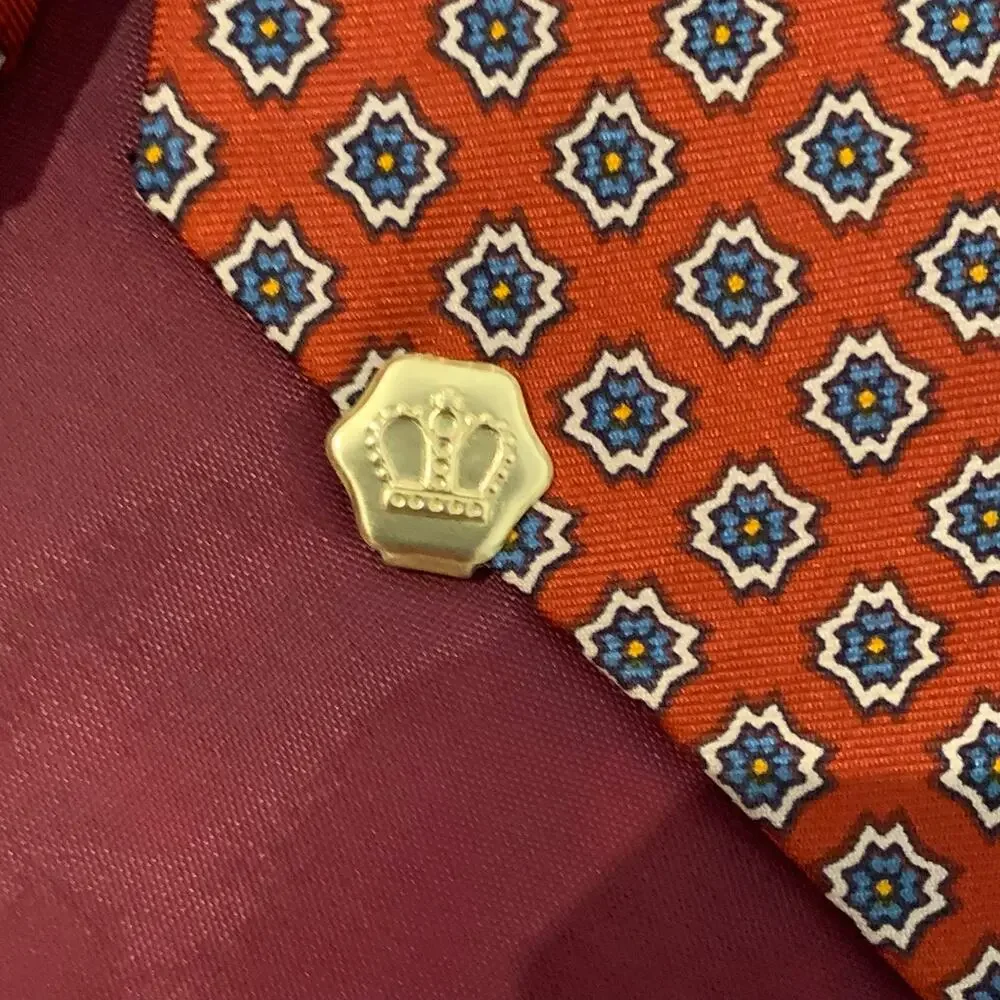 Vtg Gorsart Clothes New York 100% Silk Geometric Medallion Necktie Rust Orange